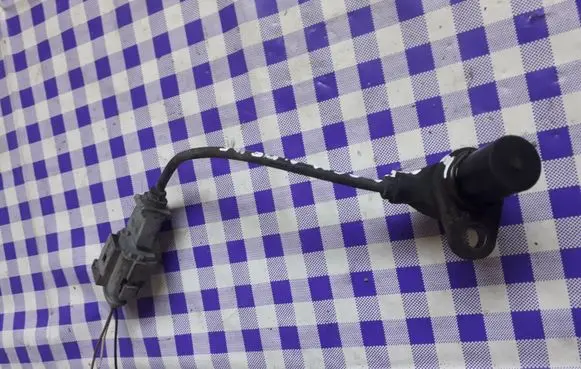 Skoda Octavia Mk1 (1U) Crankshaft speed sensor 
