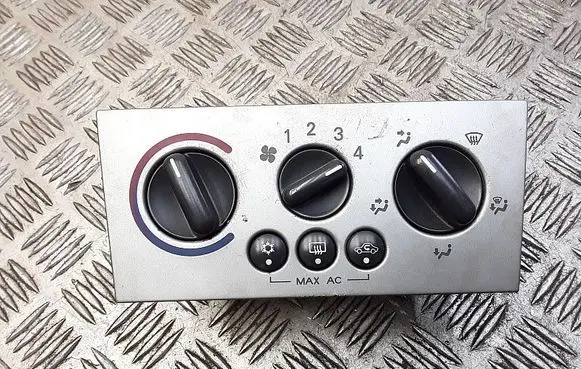 Opel Meriva A Climate control unit 13191583