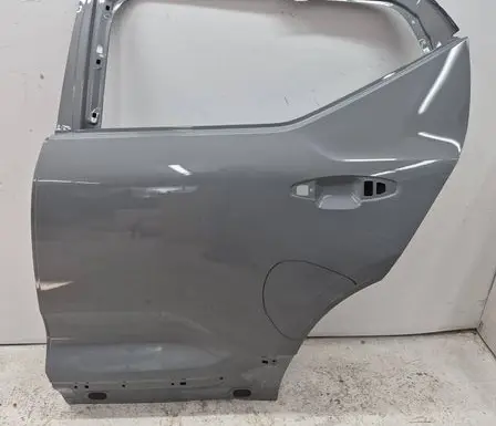 Volvo XC40 Rear door 