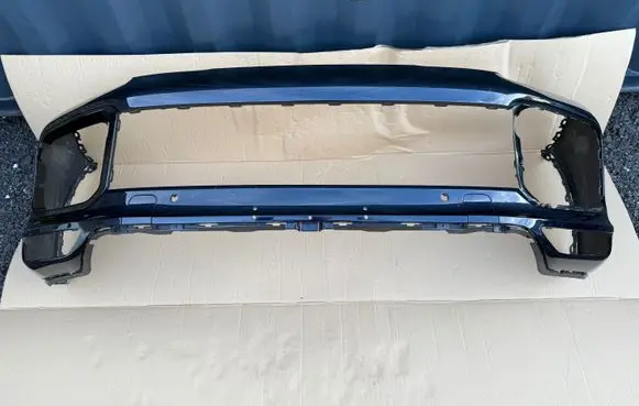 Porsche Cayenne (9Y0 9Y3) Front bumper 9Y0807221A