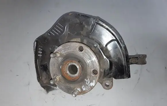 Toyota Auris E180 Front wheel hub 4321105090