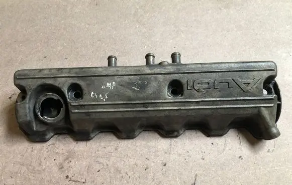 Audi A6 S6 C4 4A Rocker cam cover 