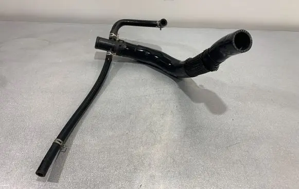 Mitsubishi Outlander Engine coolant pipe/hose