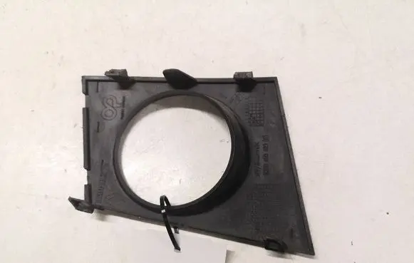 Renault Megane II Front fog light trim/grill 8200450493