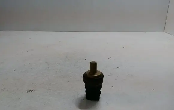 Coolant temperature sensor