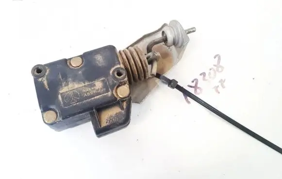 Peugeot 407 Central locking motor 9643826880
