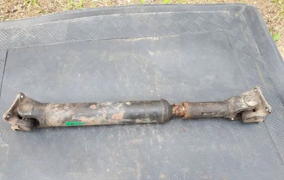 KIA Sorento Rear driveshaft/prop shaft 491003E420 7112K