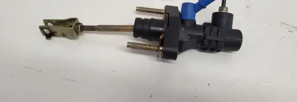 Toyota Avensis T250 Clutch master cylinder