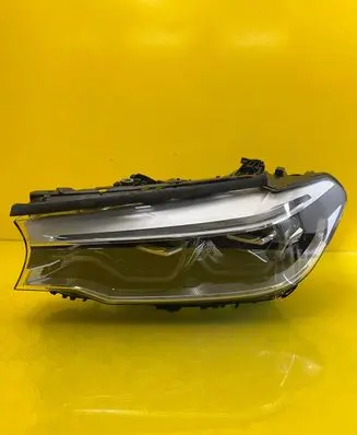 BMW 5 G30 G31 G38 Headlight/headlamp 7439209