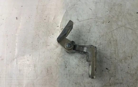 Audi A4 S4 B6 8E 8H Front door upper hinge