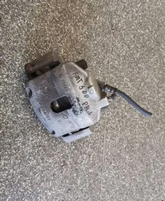 Front brake caliper