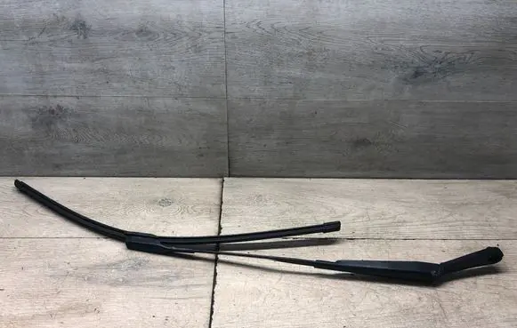 Audi A6 S6 C7 4G Front wiper blade arm 4G1955407B
