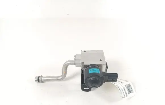 Toyota Prius Prime Valve 8869047040