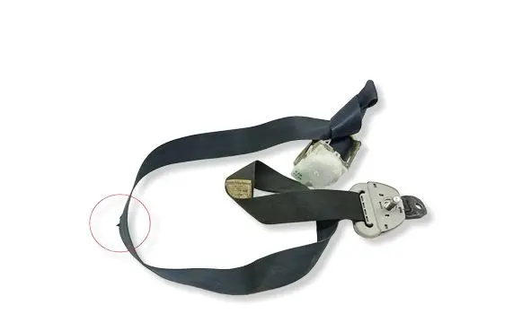 Toyota Corolla Verso E121 Rear seatbelt E40433086 0433086 7L2540