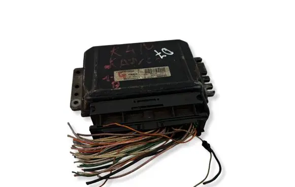 Renault Megane II Engine control unit/module ECU 7700115098 7700110471