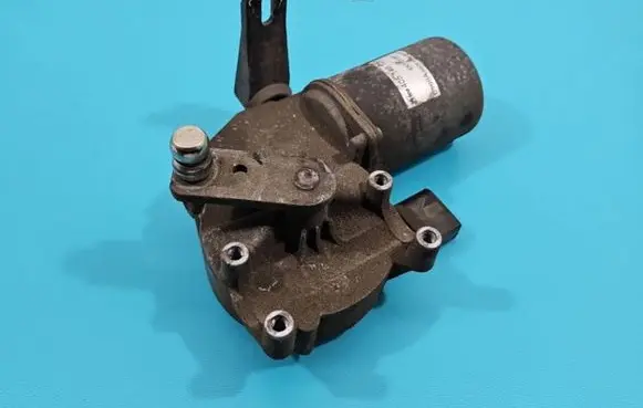 Wiper motor