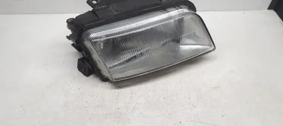 Audi A4 S4 B5 8D Headlight/headlamp 8D0941004A 67723141