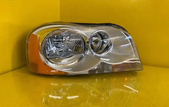 Volvo XC90 Headlight/headlamp 30698814