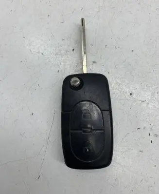 Audi A6 S6 C5 4B Ignition key/card 4D0837231