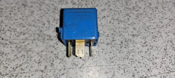 BMW 5 E34 Other relay 61368350566