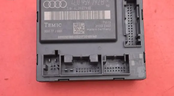 Audi Q7 4L Engine control unit/module ECU 4L0959792B
