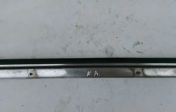 Nissan Terrano Windshield trim