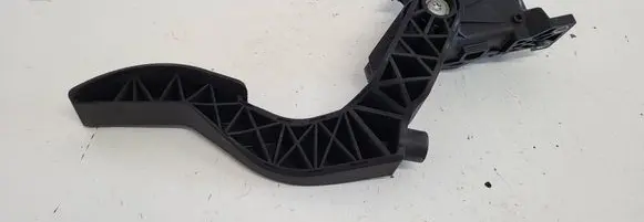 Audi A4 S4 B6 8E 8H Accelerator throttle pedal 8E1721523 6PV00837601