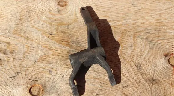 Subaru Forester SG Gearbox mounting bracket 