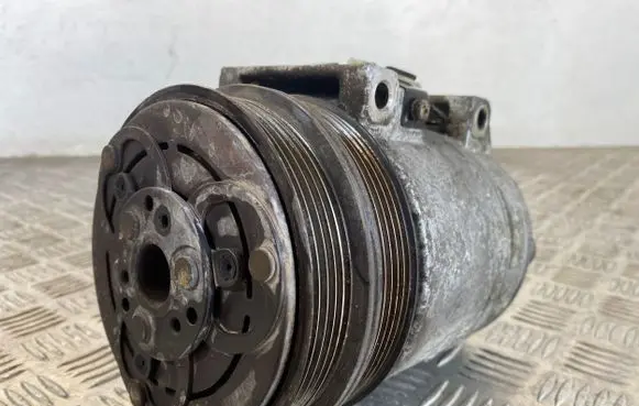 Volvo S40 Air conditioning (A/C) compressor (pump) 3M5H19D629