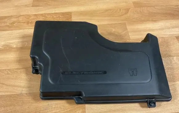 Citroen C5 Fuse box cover 9632753180 99041200