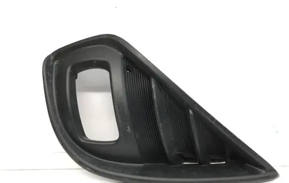 Toyota Highlander XU70 Front bumper lower grill 520300E110
