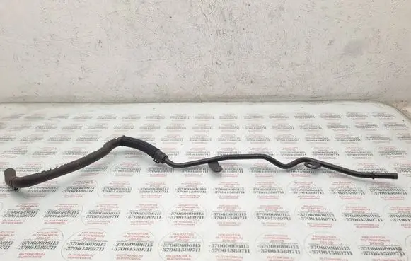 Volkswagen PASSAT B7 Engine coolant pipe/hose 5K0121070G 1K0122447GF