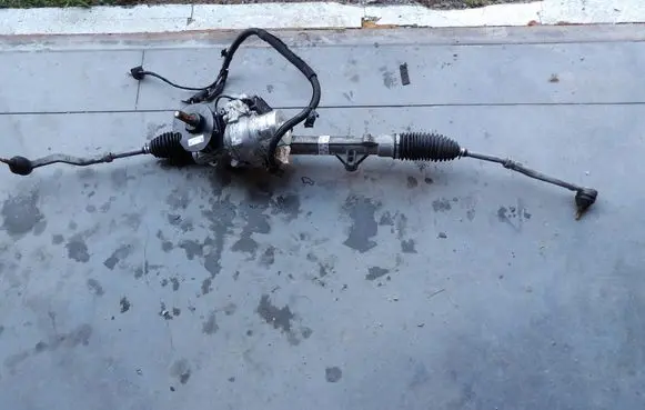 Peugeot 2008 I Steering rack 6700003929A Q003TC2676