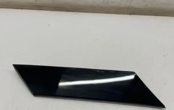Opel Grandland X Rear side glass trim 9847688980