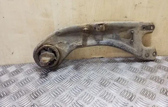KIA Sportage Rear upper control arm/wishbone