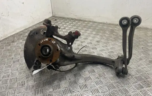 Audi A4 S4 B8 8K Front wheel hub