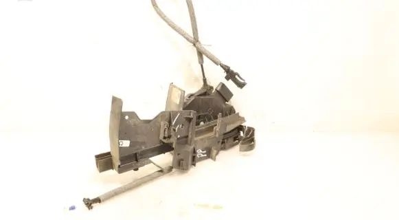 Ford Focus Front door lock