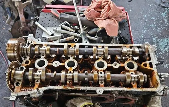 Toyota Avensis Verso Engine head 1AZFE IMPRK1537422