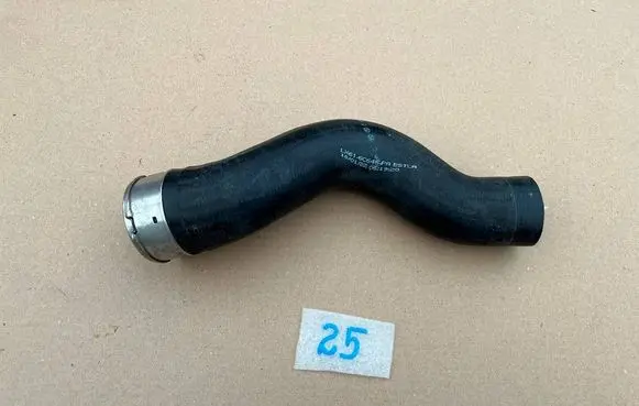 Ford Kuga III Intercooler hose/pipe LX616C646PA