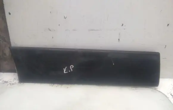 Peugeot Boxer Front door trim (molding) 1304013070