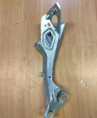Audi A6 S6 C7 4G Fender mounting bracket 4G0821136A 13413