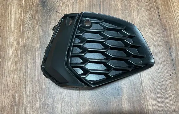 Audi A3 8Y Front bumper lower grill 8Y0807682B