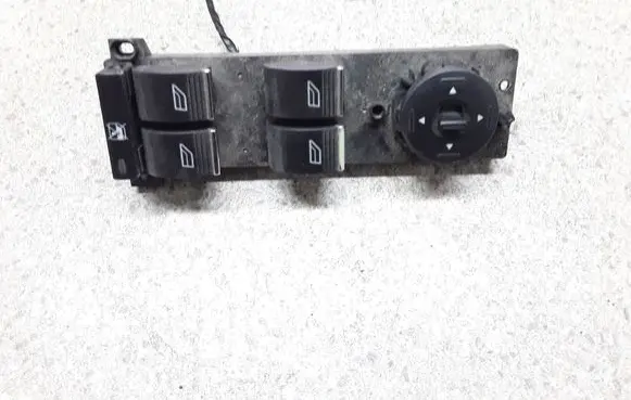 Ford Focus Electric window control switch 8M5T14A132AA