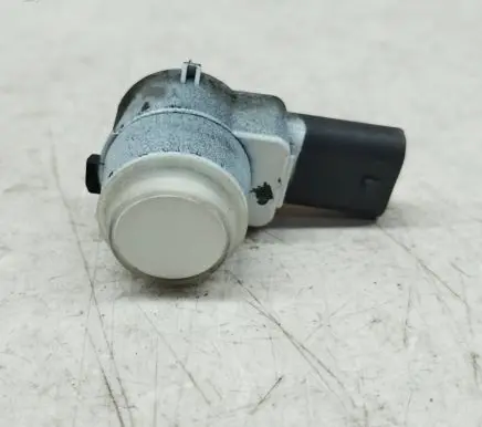 Mercedes-Benz E C207 W207 Parking PDC sensor 2125420118 A2125420118
