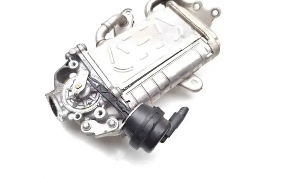Mercedes-Benz C W205 EGR valve A6541409100