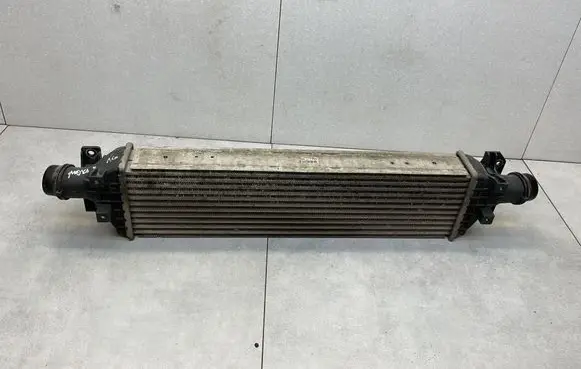 Opel Mokka X Intercooler radiator 95081734