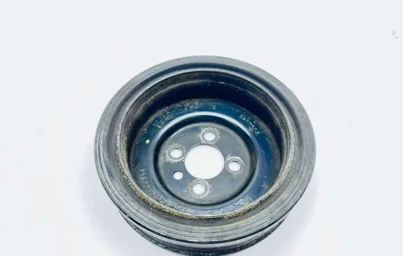 Volkswagen PASSAT B8 Crankshaft pulley 03G105243