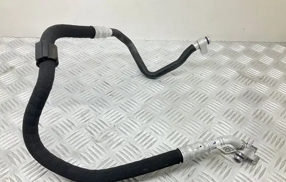 Air conditioning (A/C) pipe/hose