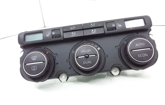 Volkswagen PASSAT B6 Climate control unit 74677532