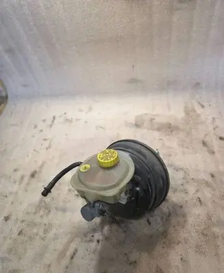 Audi A6 S6 C5 4B Brake booster 